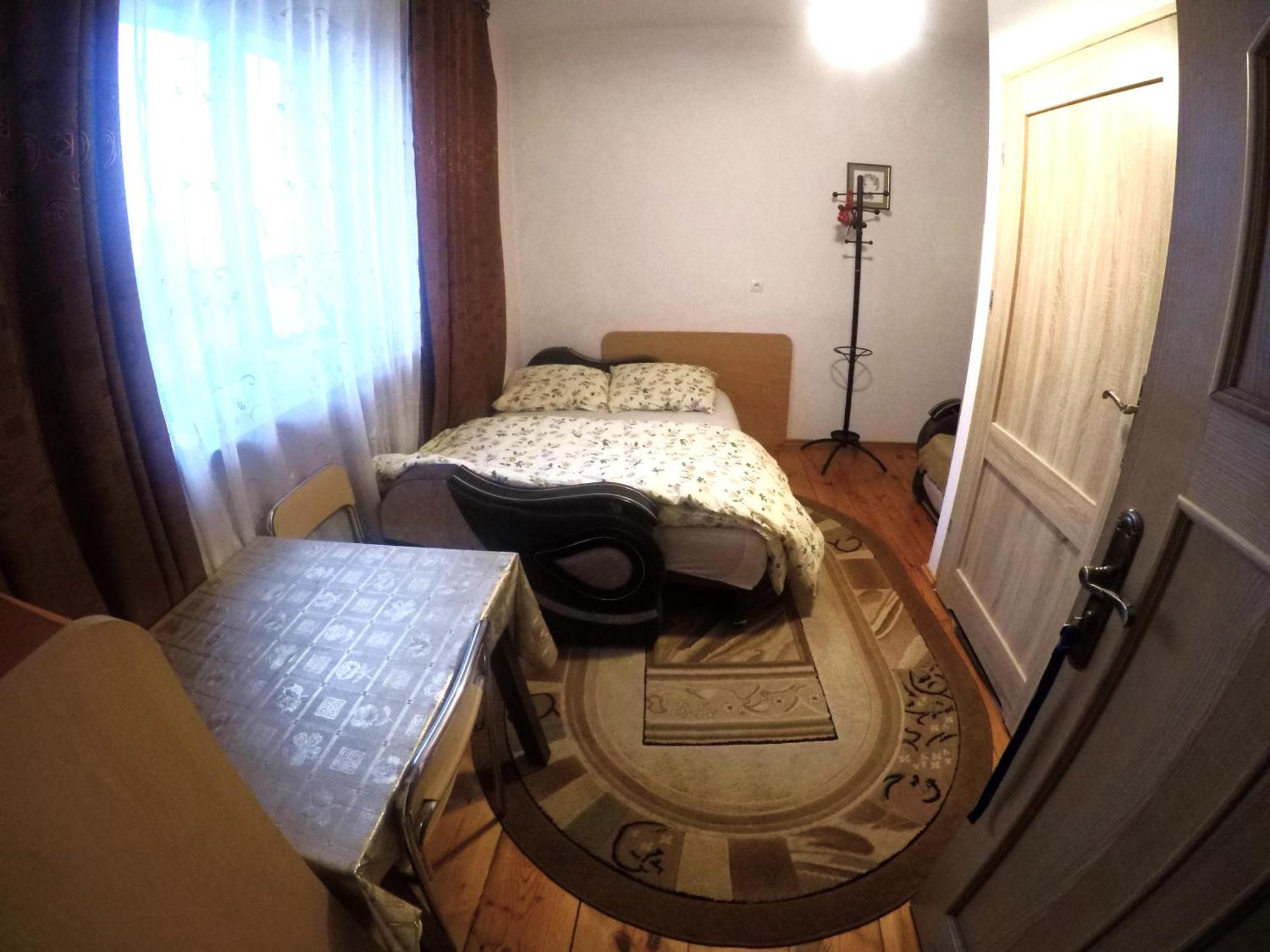 Pokoje Goscinne, Mieszkanie Na Wynajem W Swidniku K Lublina Extérieur photo
