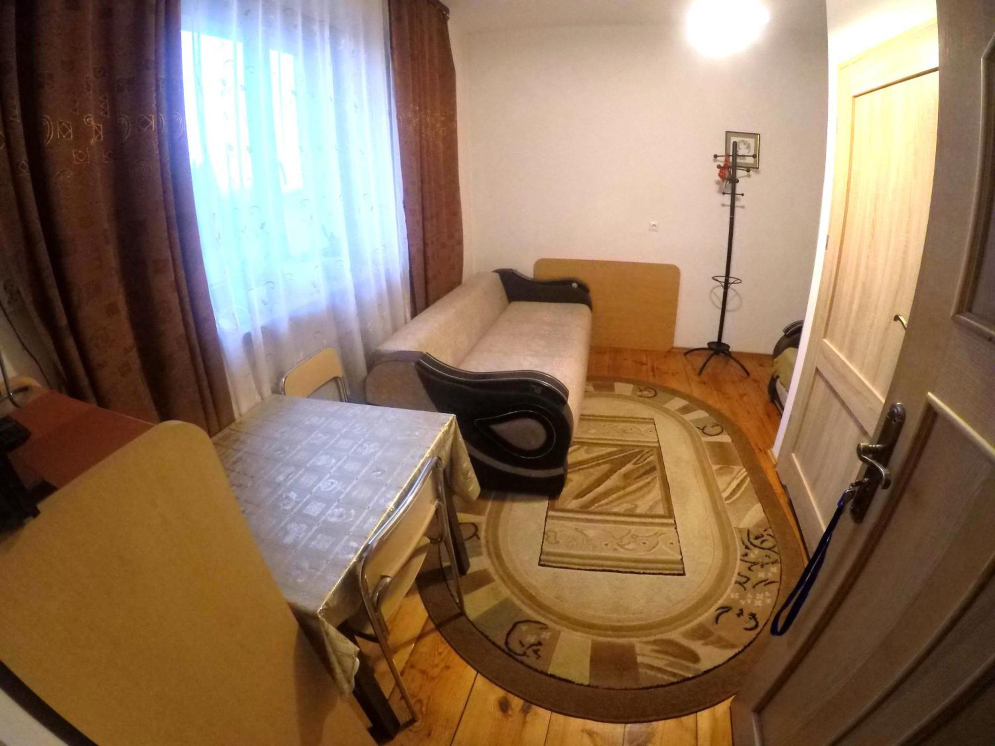 Pokoje Goscinne, Mieszkanie Na Wynajem W Swidniku K Lublina Extérieur photo